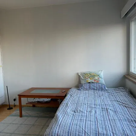 An Entire Flat 60m2 With A Balcony In Itakeskus Of *