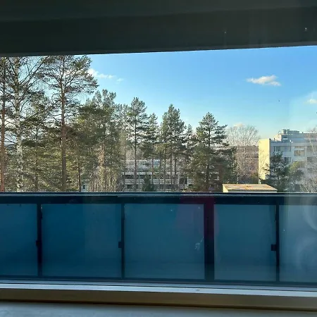 An Entire Flat 60m2 With A Balcony In Itakeskus Of Huoneisto