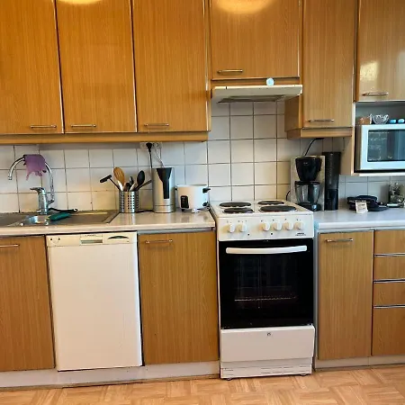 Appartamento An Entire Flat 60m2 With A Balcony In Itakeskus Of *
